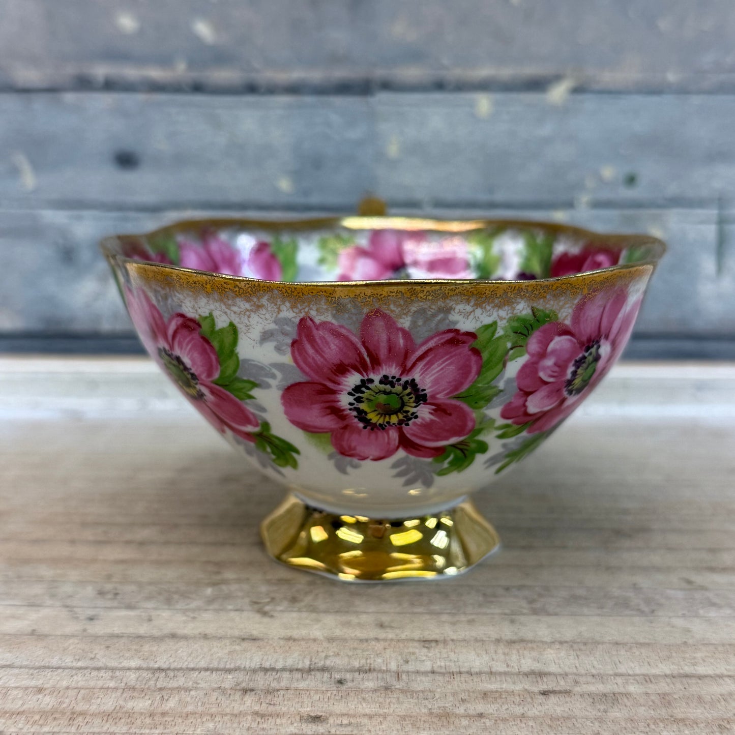 Royal Standard Carmen Bone China Teacup & Saucer
