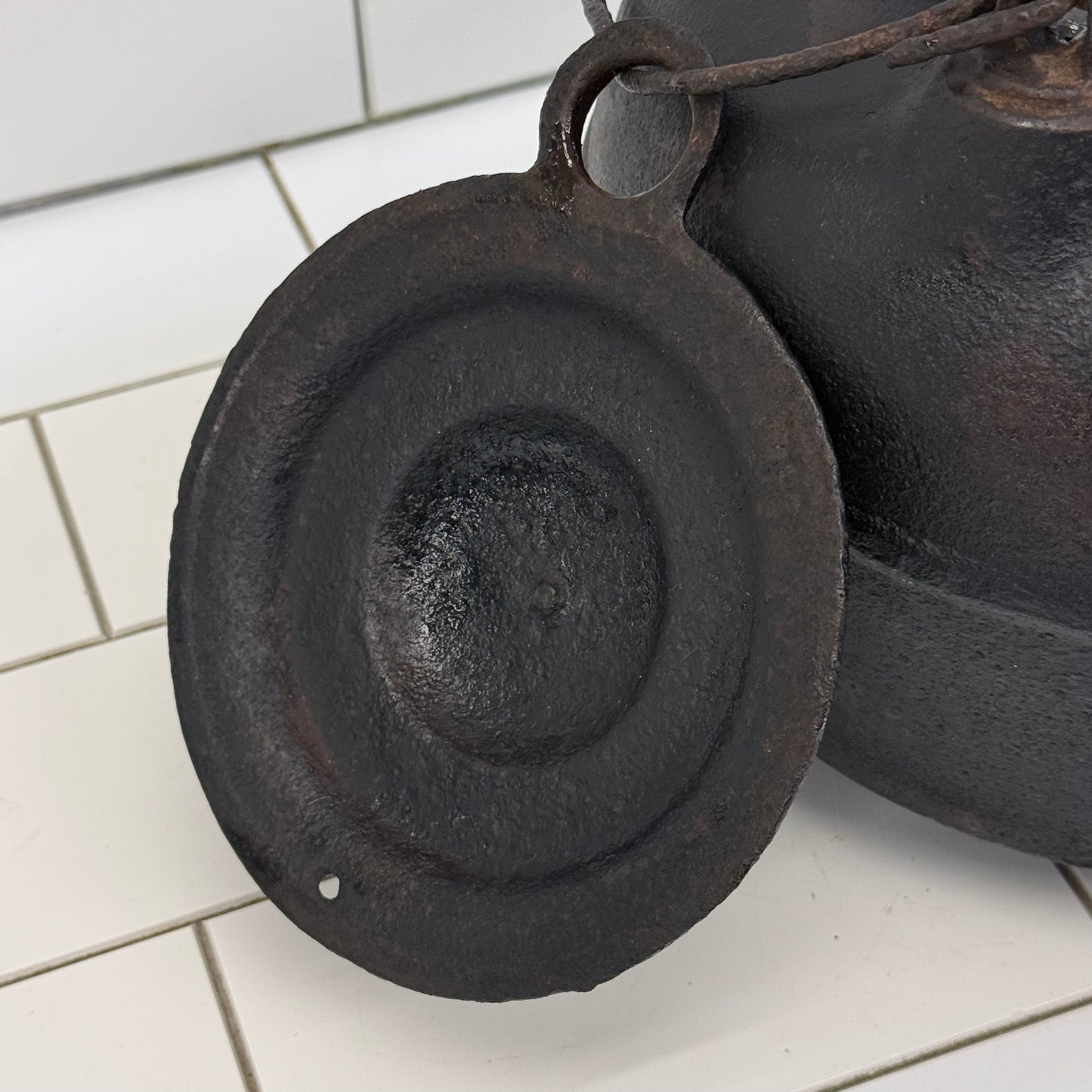 Antique Cast Iron Hearth Tea Kettle No. 7 Primitive Americana