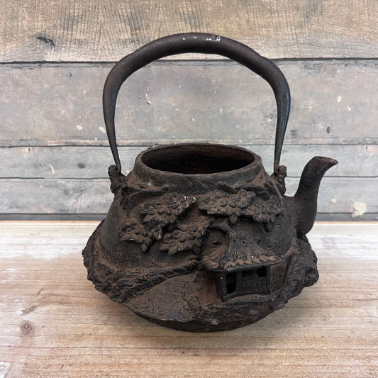 Japanese Tetsubin Cast Iron Kettle