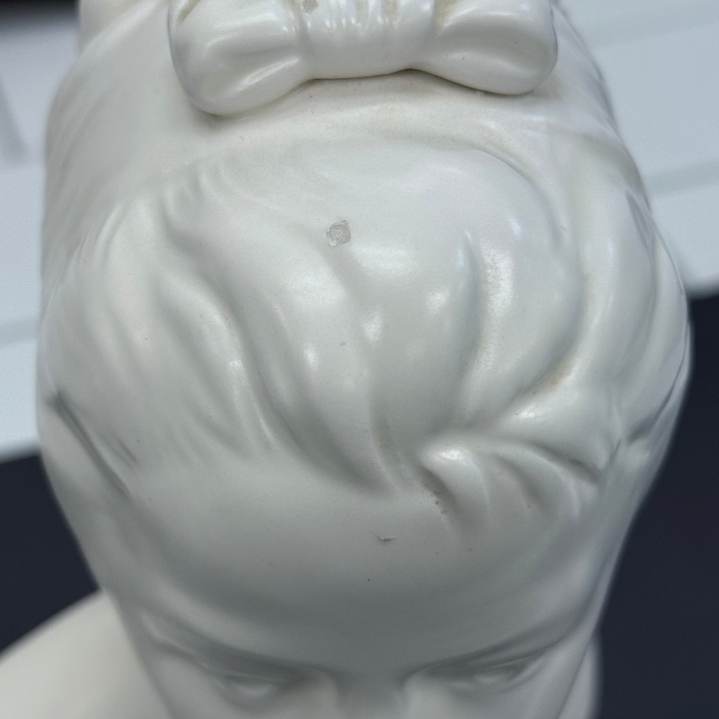 Napcoware Bust Statue, Ceramic