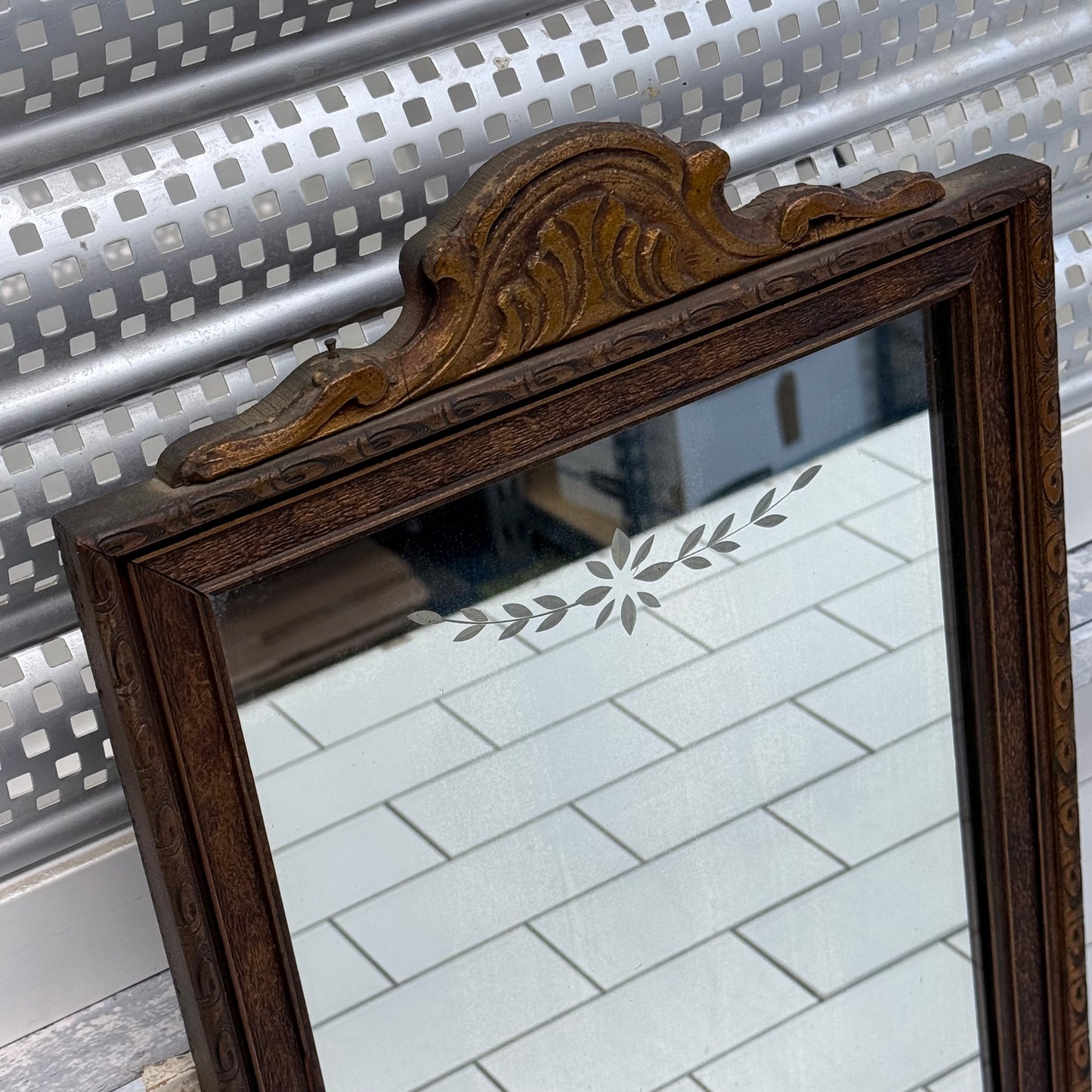 Colonial Revival Etched Glass Wood Wall Mirror 1940s