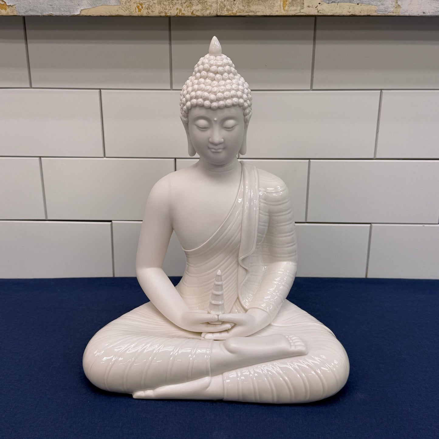 White Ceramic Buddha Statue Meditation Figurine