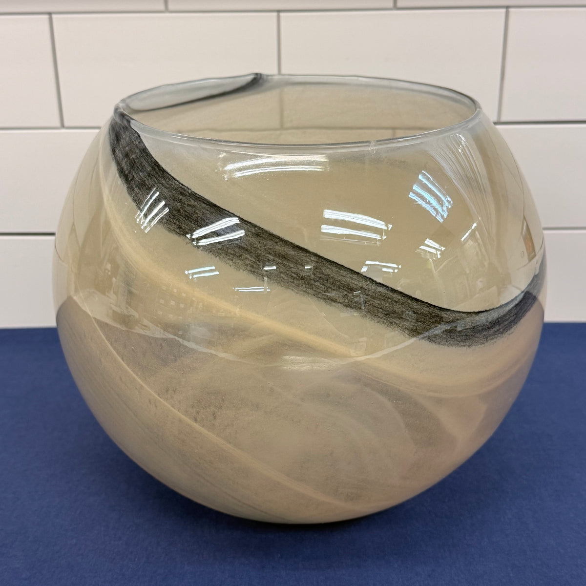 Italian Murano Art Glass Bowl Black White Ribbon