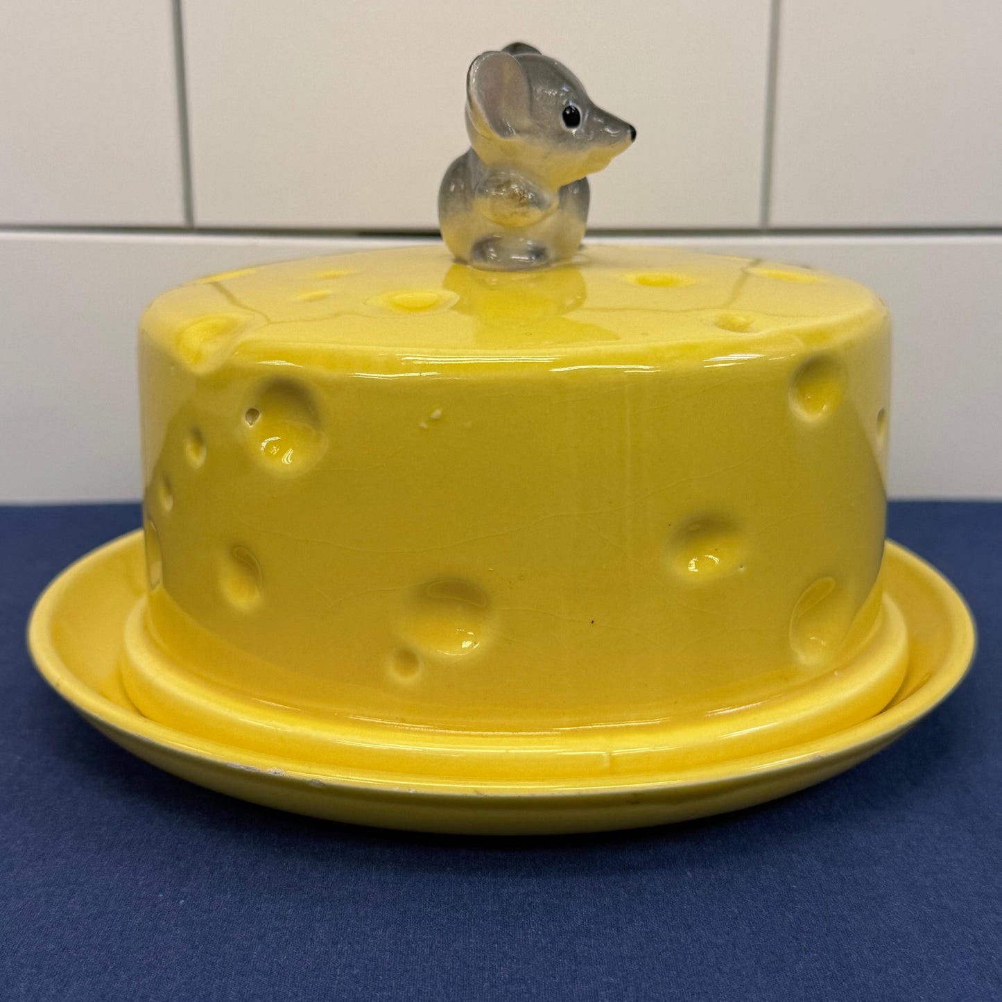 Mouse on Cheese Covered Serving Dish Ceramic Plate Dome Lid