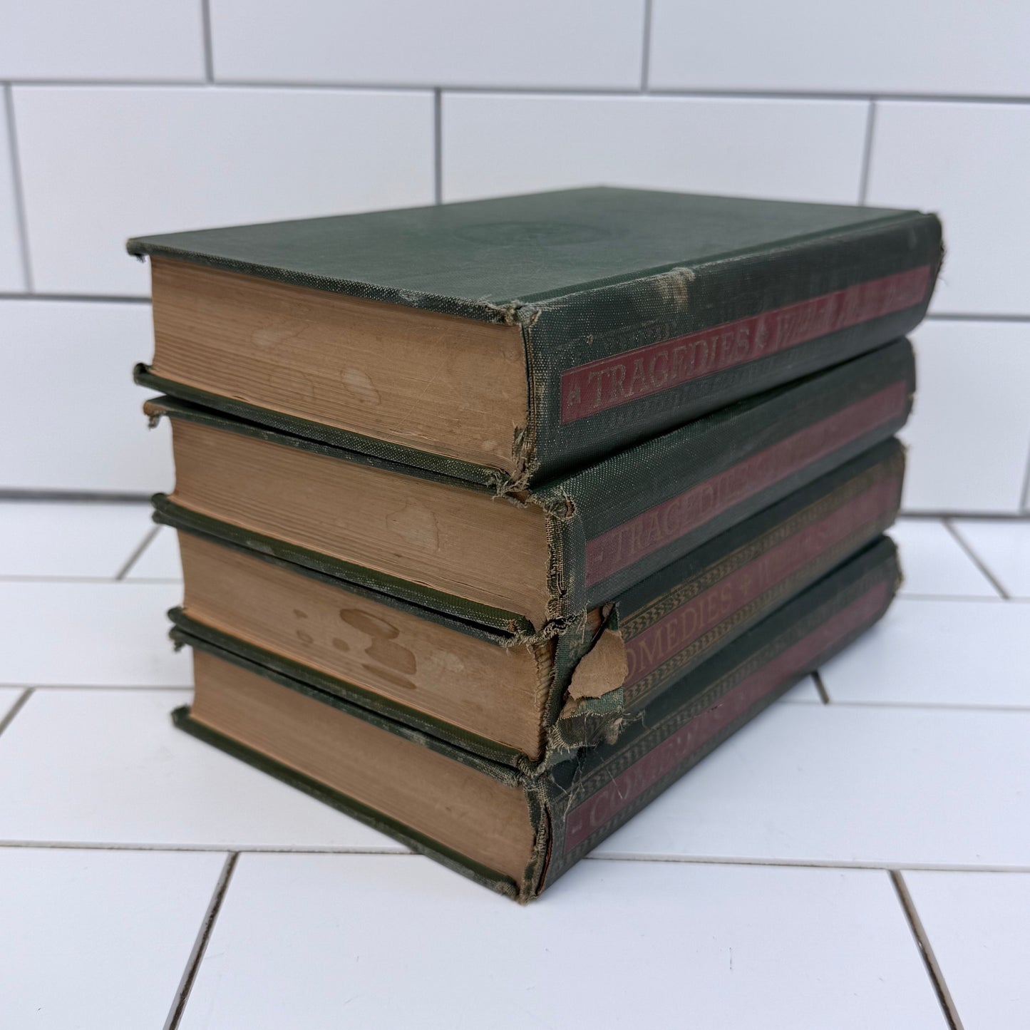 1944 Shakespeare Comedies Tragedies Illustrated Set