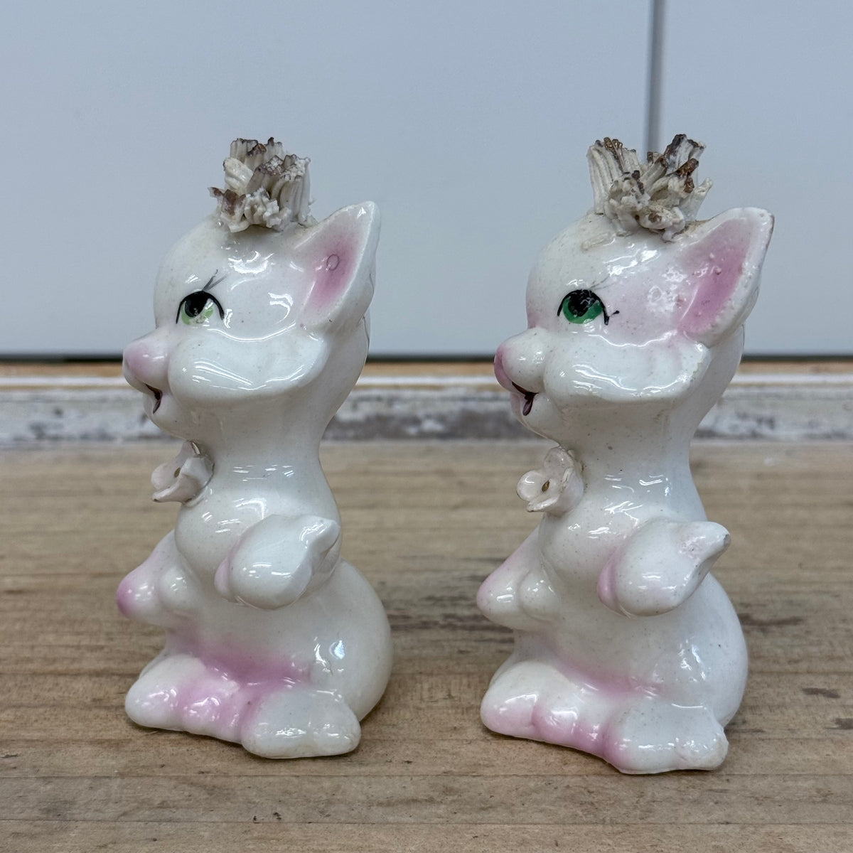 Ceramic Cat Salt Pepper Shaker Pair Vintage 1950s