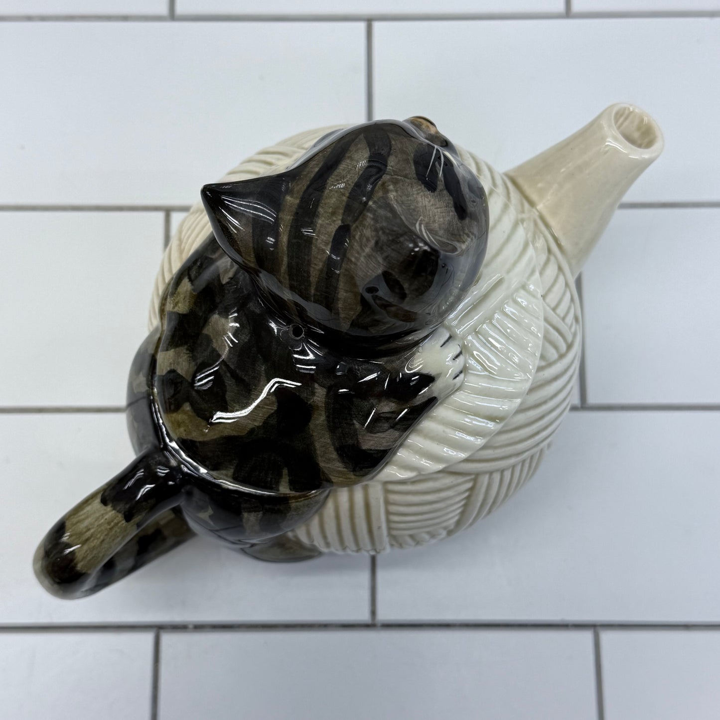 Mann Ceramics Kitten & Yarn Ball Teapot, 1970s