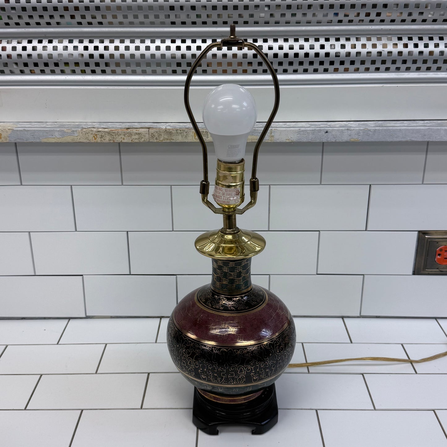 Chinoiserie Table Lamp Mid Century Hollywood Regency