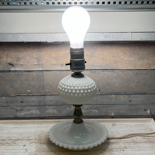 Vintage Hobnail Milk Glass Electric Table Lamp