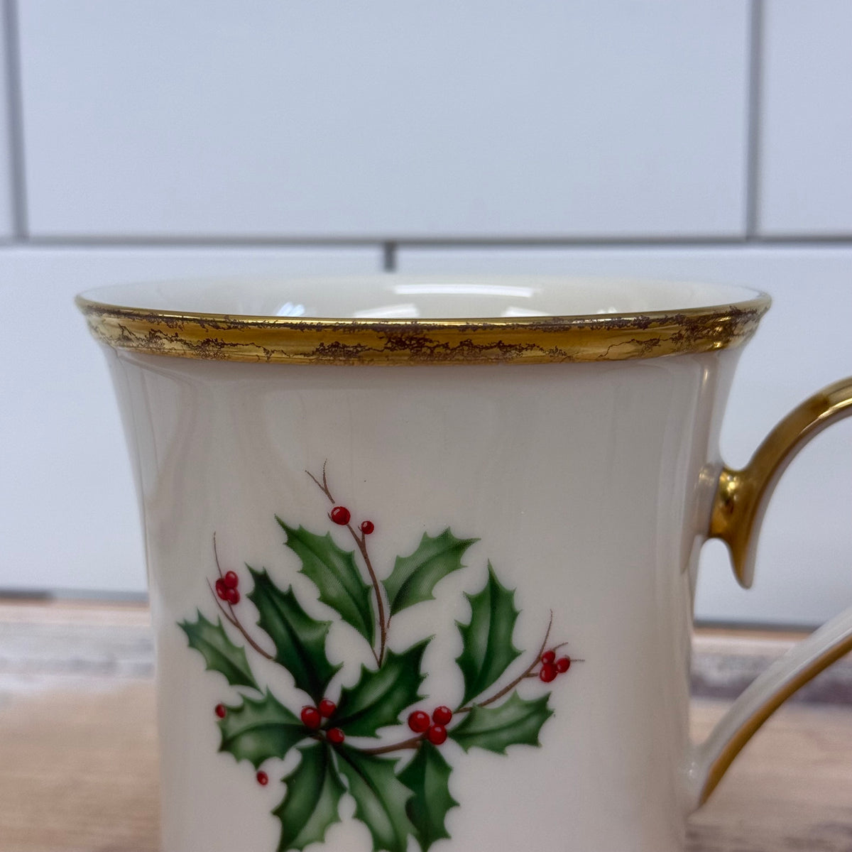 Lenox Holiday Holly Berry Serving Bowls Plate Mugs Selection