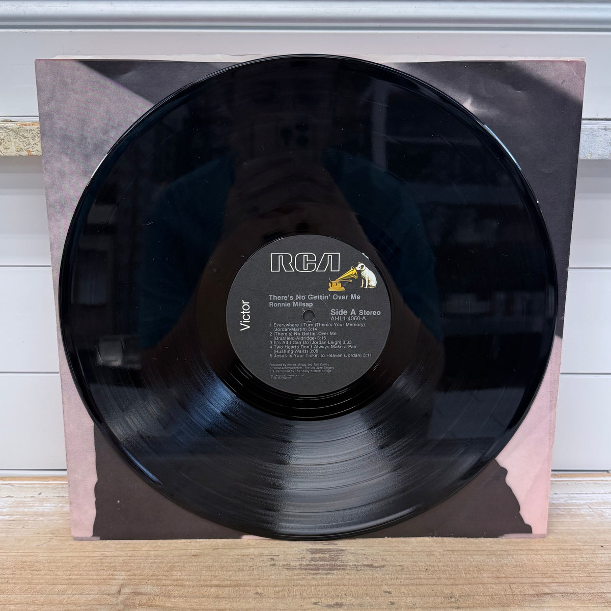 Ronnie Milsap There’s No Gettin’ Over Me Vinyl LP 1981 - AHL1-4060