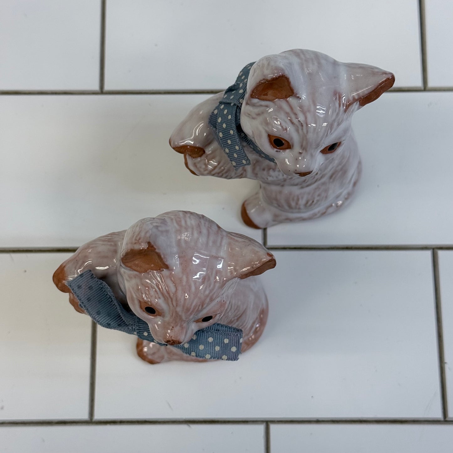 UCGC Cat Figurines Set of 2 Glazed Terracotta 1987