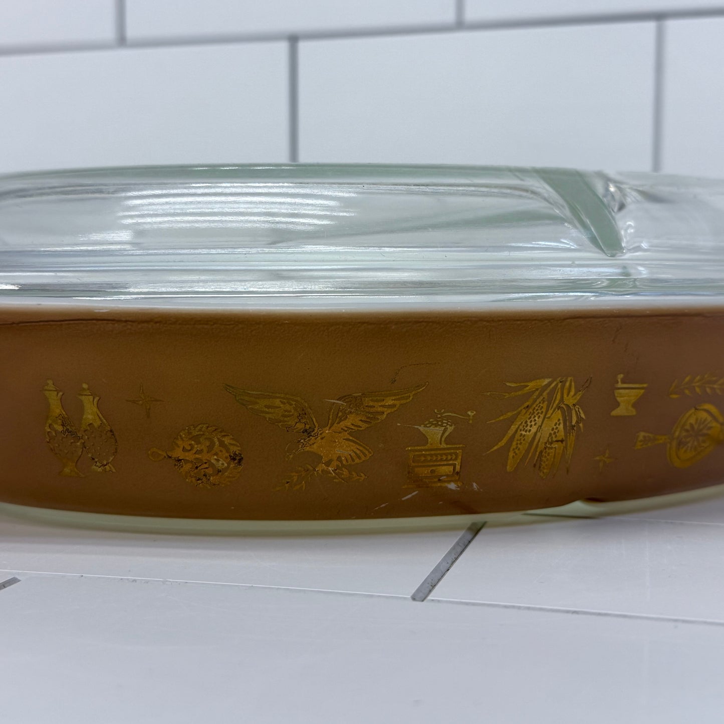 Pyrex Early American Casserole Dish, 1.5 Quart