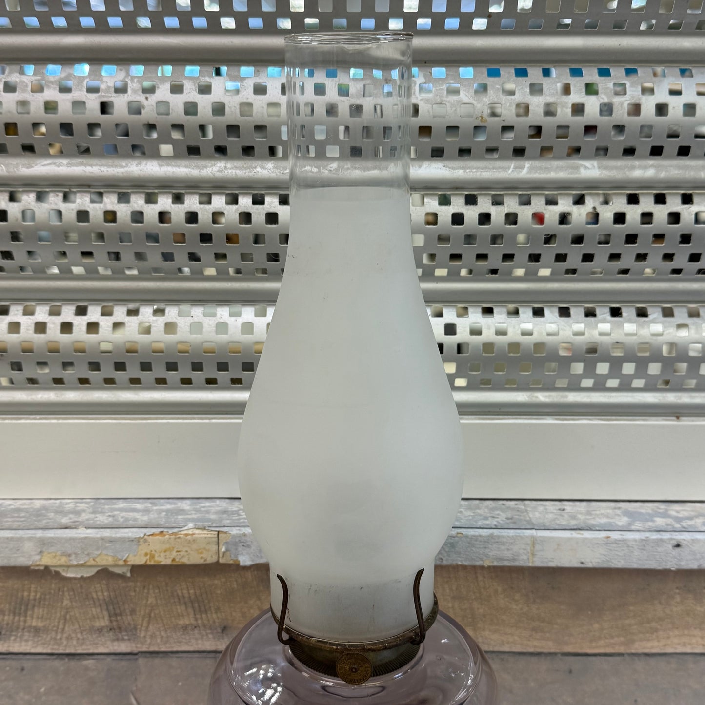 P&A Mfg. Co. Eagle Amethyst Glass Oil Lamp, c.1800s
