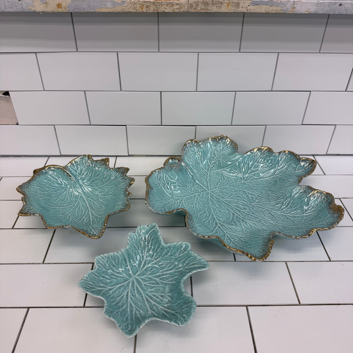 California Originals Turquoise Leaf Bowls Set of 3 Vintage 1960s