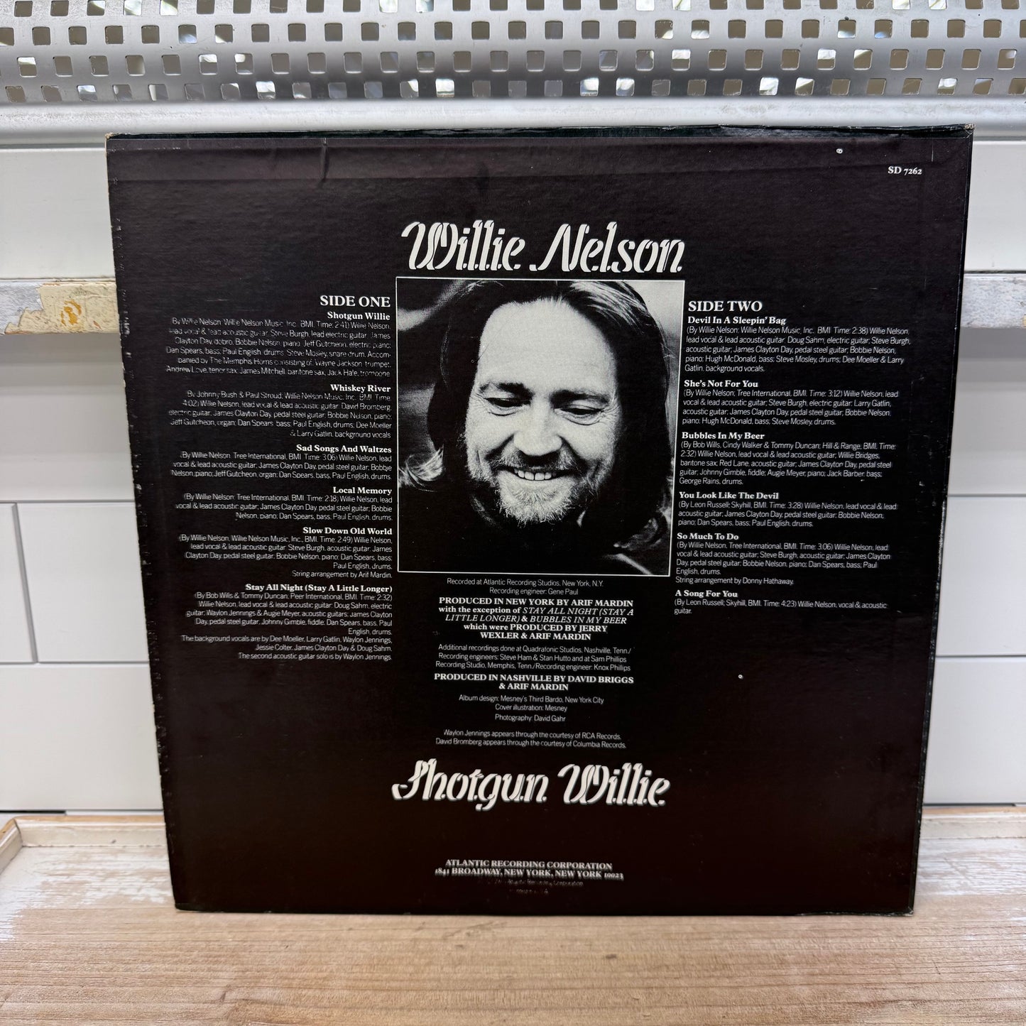 Willie Nelson Shotgun Willie Vinyl Record, 1973
