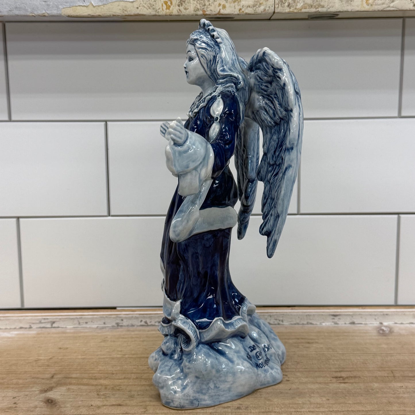 Delft Holland Angel Figurine #1610 Signed Hand Painted Ceramic