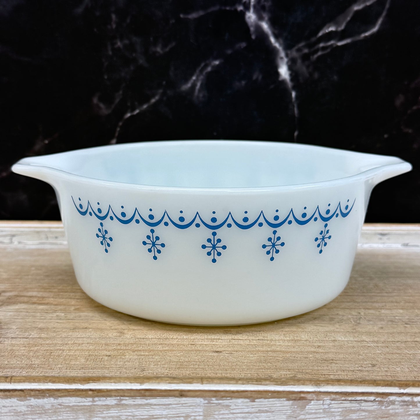 Pyrex Snowflake Blue Casserole Dish 1.5 Pint, #472