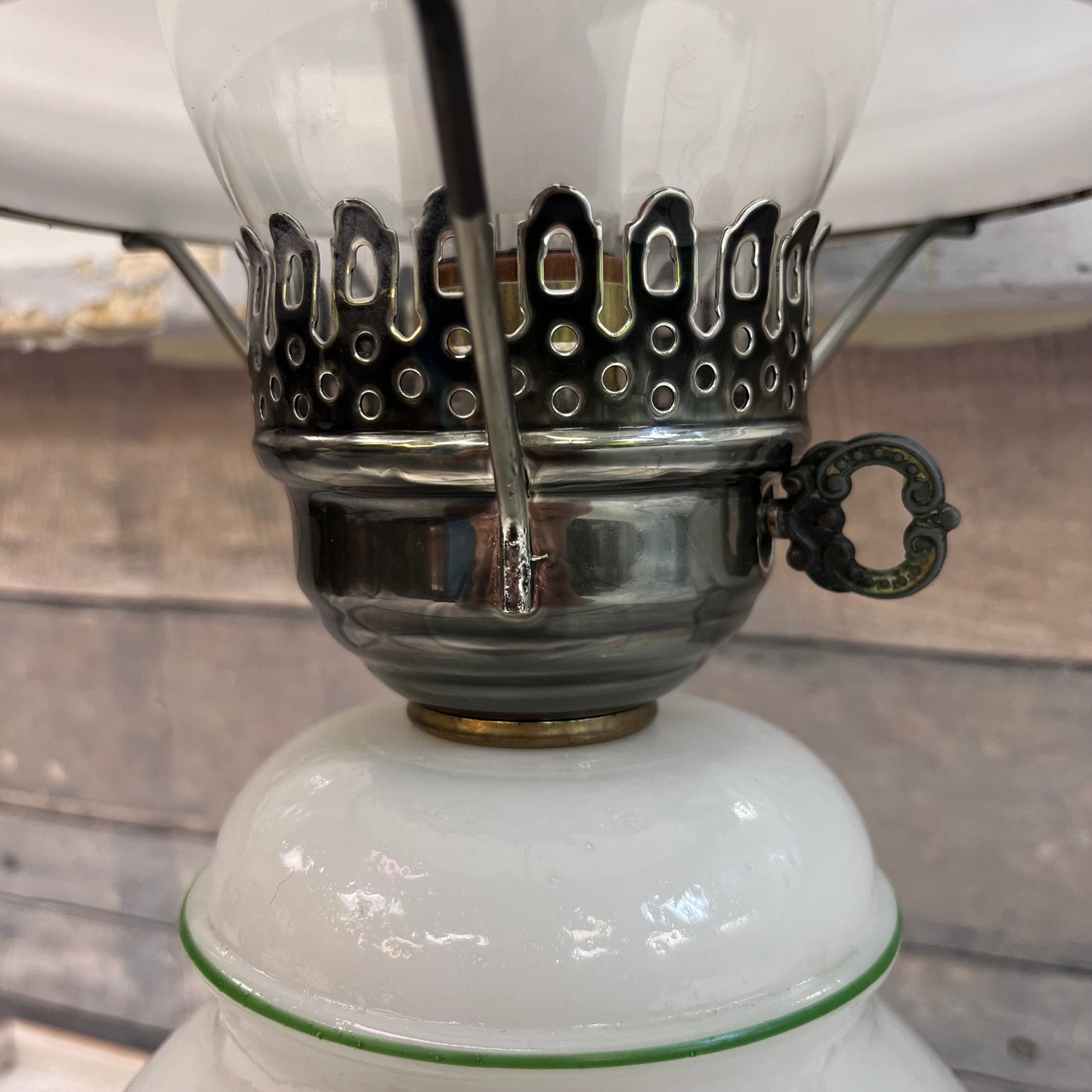Hurricane Glass Lamp, 1977