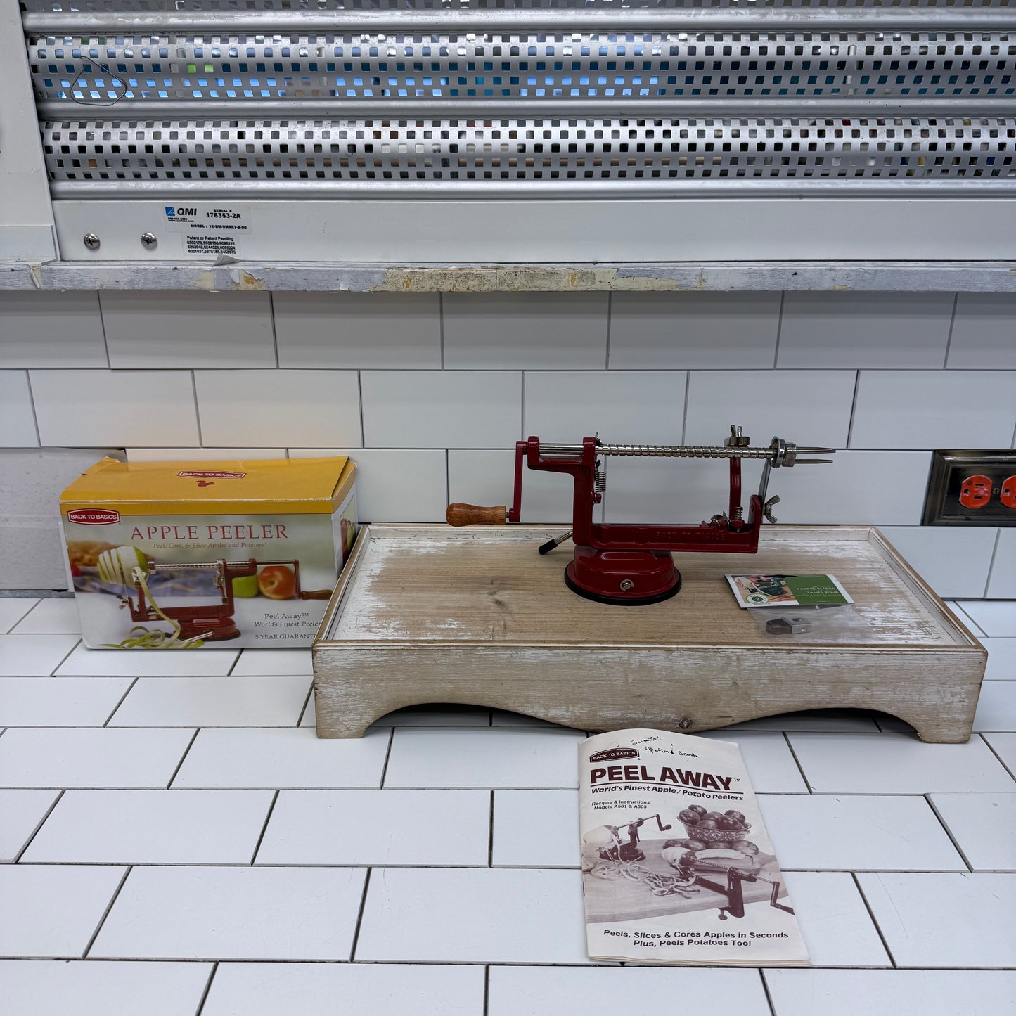 Back to Basics Peel Away Apple & Potato Peeler