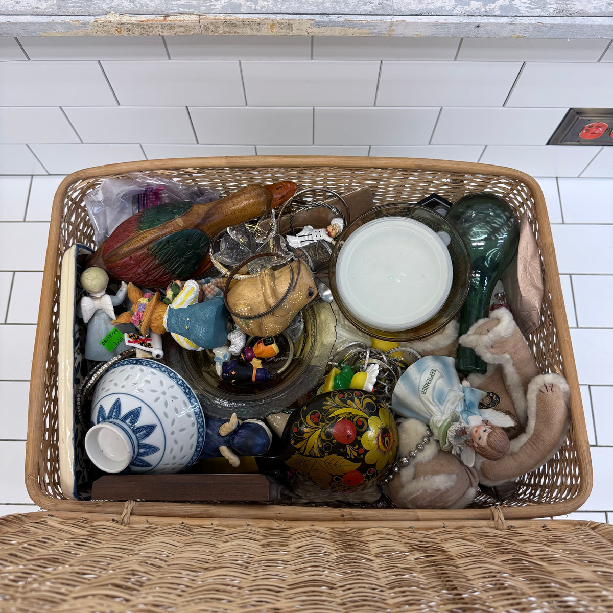 Estate Mystery Basket Vintage 28 Lbs