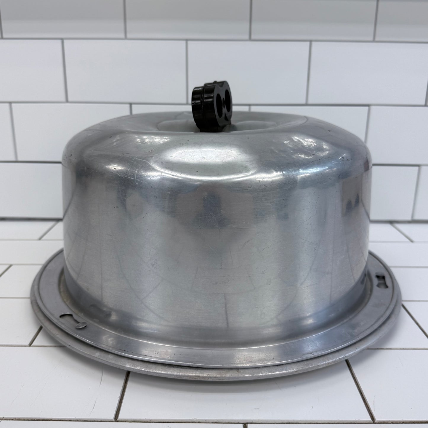 Regal Ware Aluminum Locking Cake Carrier Vintage 1950s