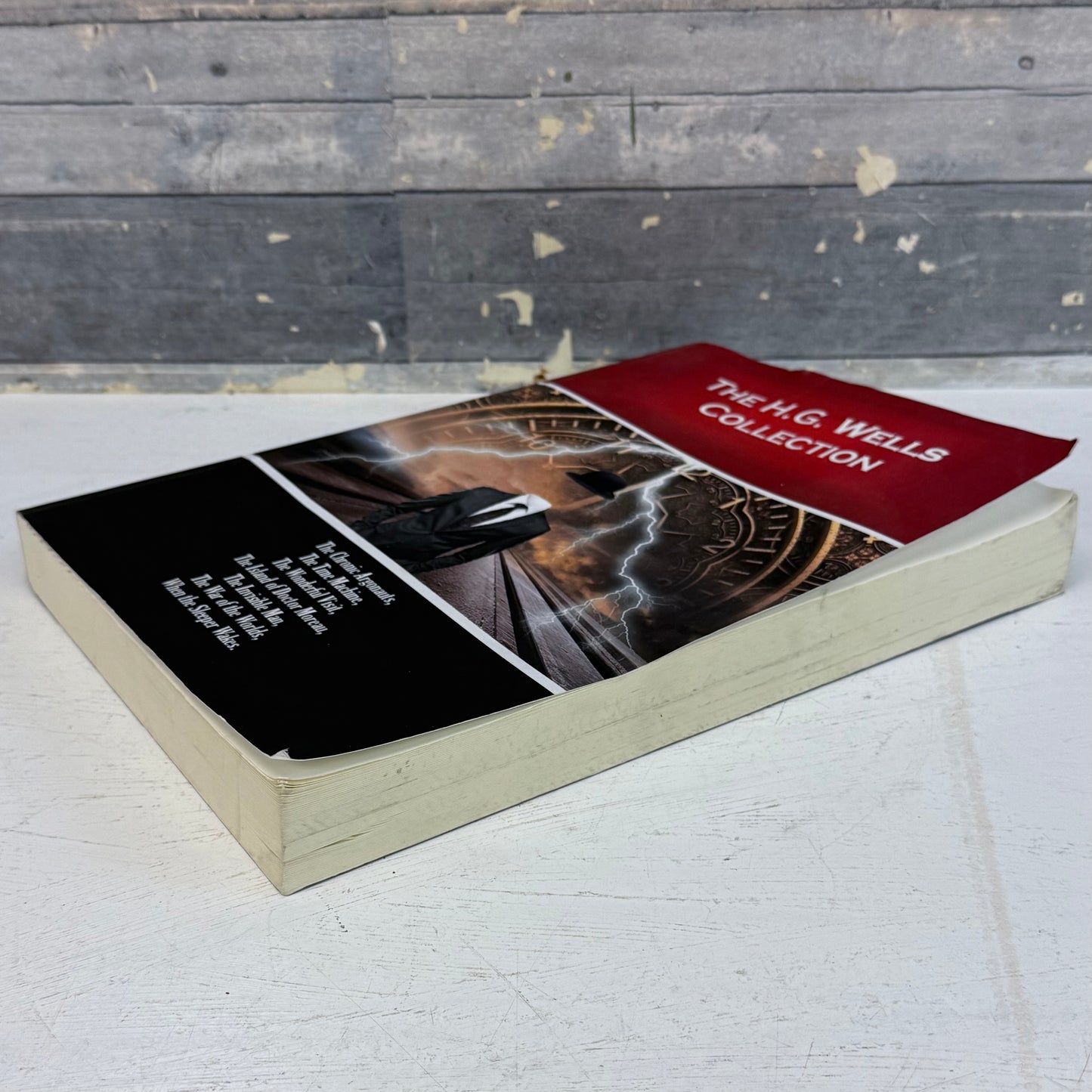 The H.G. Wells Collection Paperback, 2025
