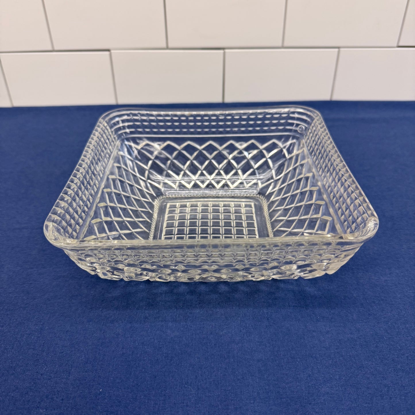 Federal Glass Diamond Lattice Dish