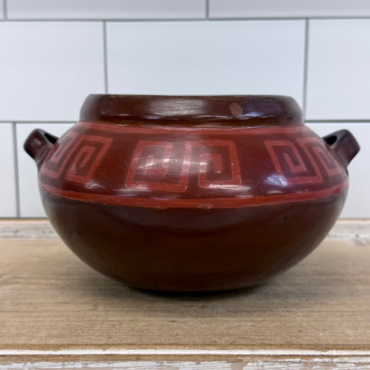 Peruvian Handcrafted Ceramic Bowl Signed Juana Sosa