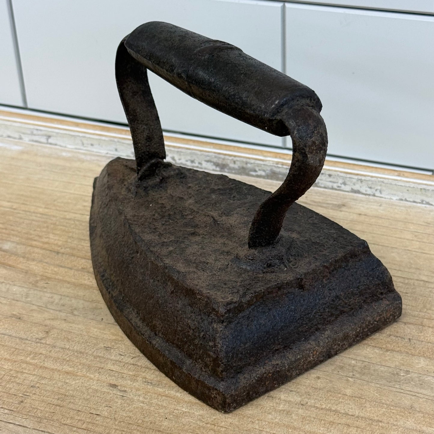 Cast Iron Sad Iron No. 7 Primitive c.1880s