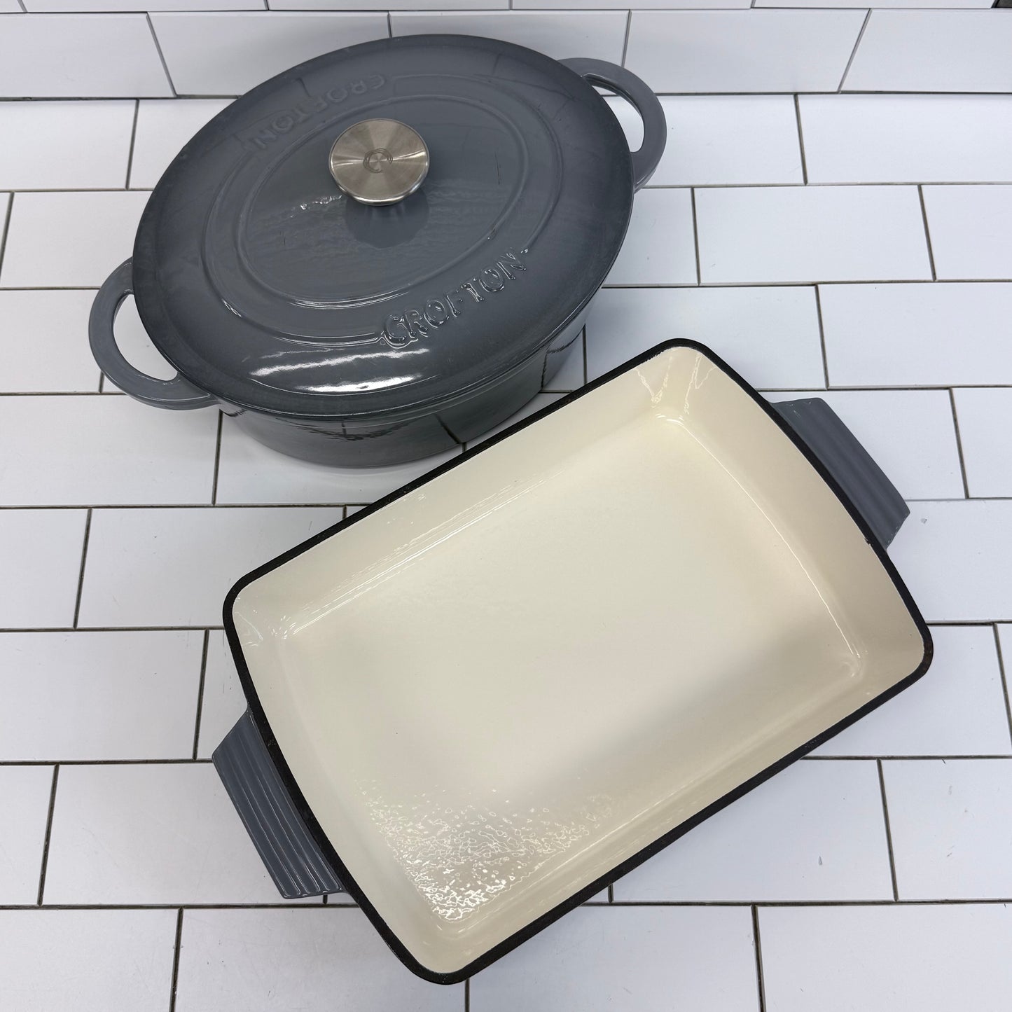 Crofton Enameled Cast Iron Dutch Oven Baking Pan Set 2