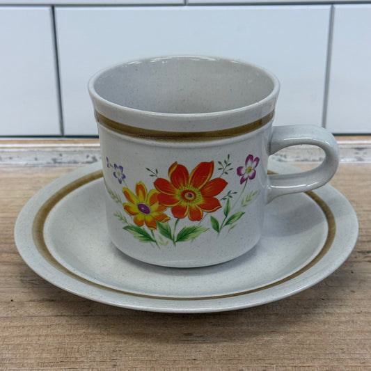Mikasa Spring Florals Set of 2 Cups & Saucers 1970s