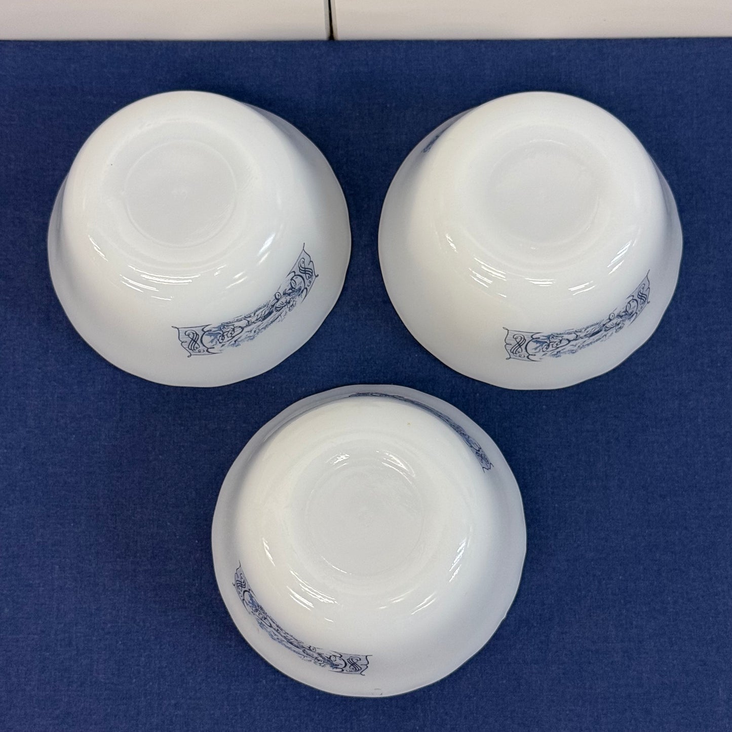 Currier & Ives Milk Glass Custard Cups Ramekins Set of 3, 1970s