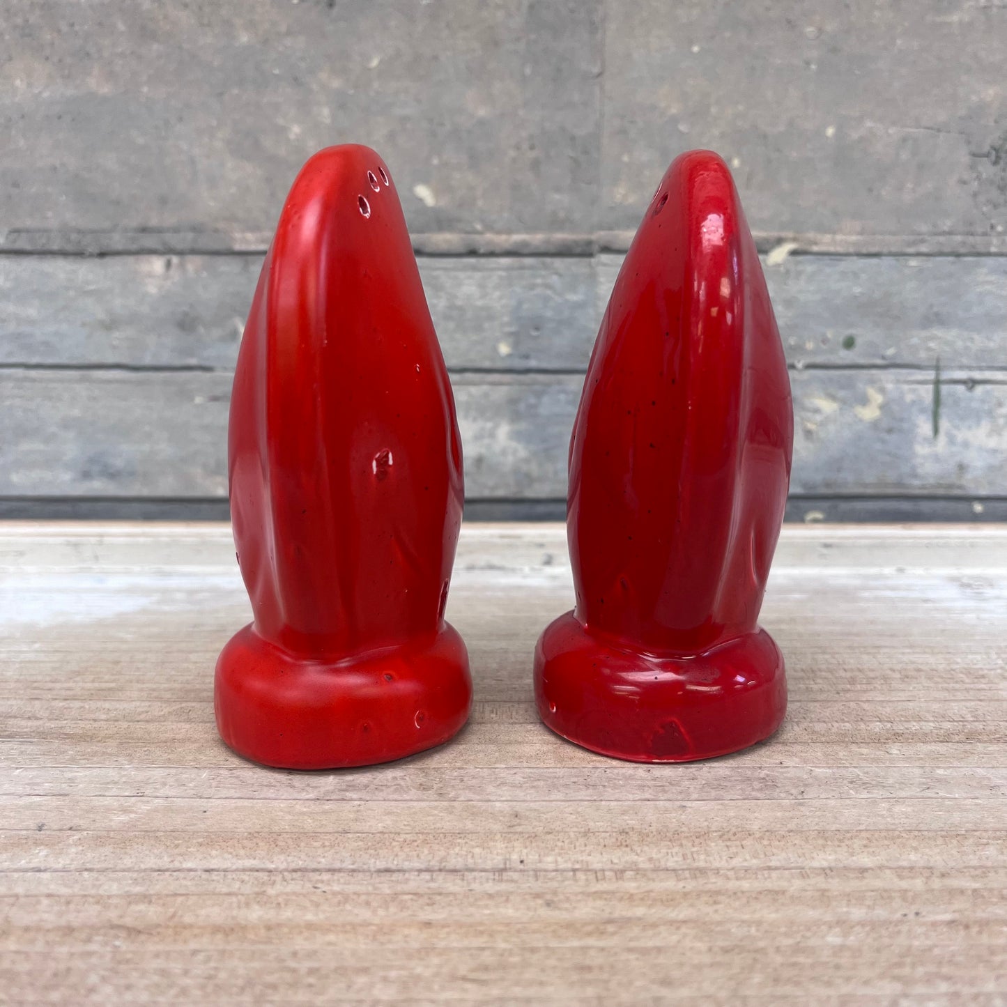 Nanco Ceramic Lobster Claw Salt & Pepper Set