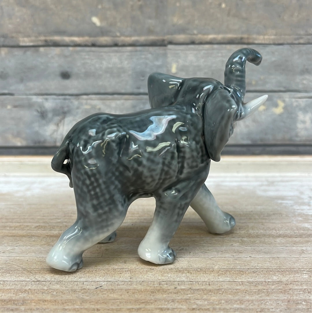 Adorable Ceramic Elephant Figurine Set, 3 Piece 1950s