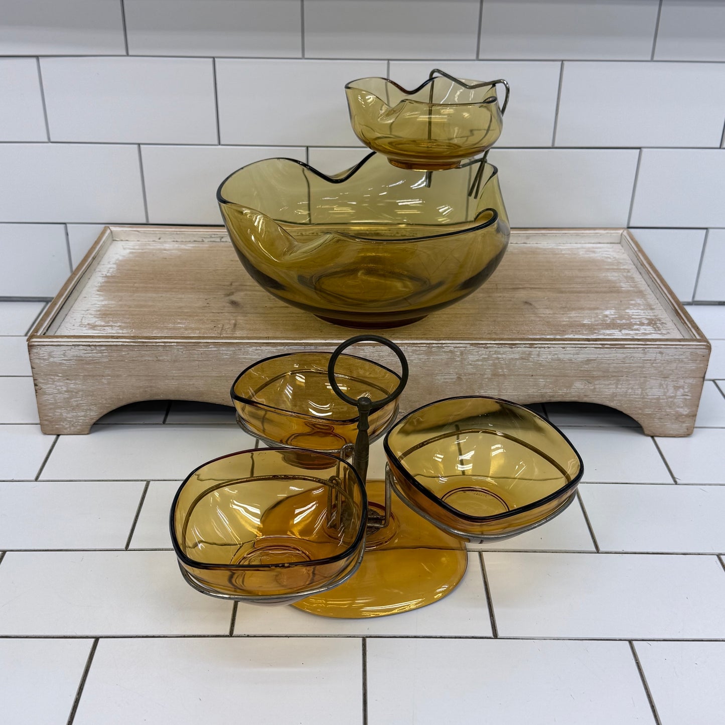 Anchor Hocking & Vereco France Amber Glass Serving Bowls with Stands, Lot of 2