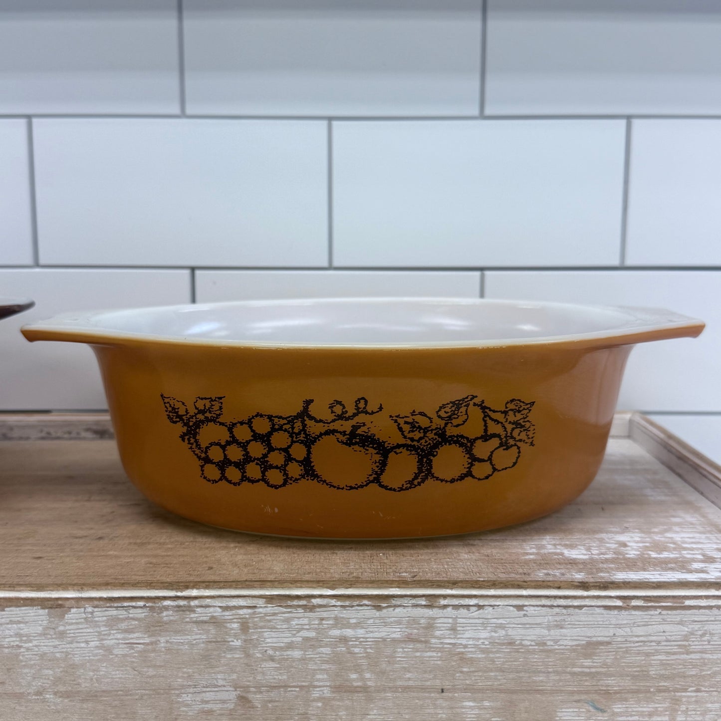 Pyrex Old Orchard Casseroles & Mixing Bowls Lot of 4 Vintage 1970s