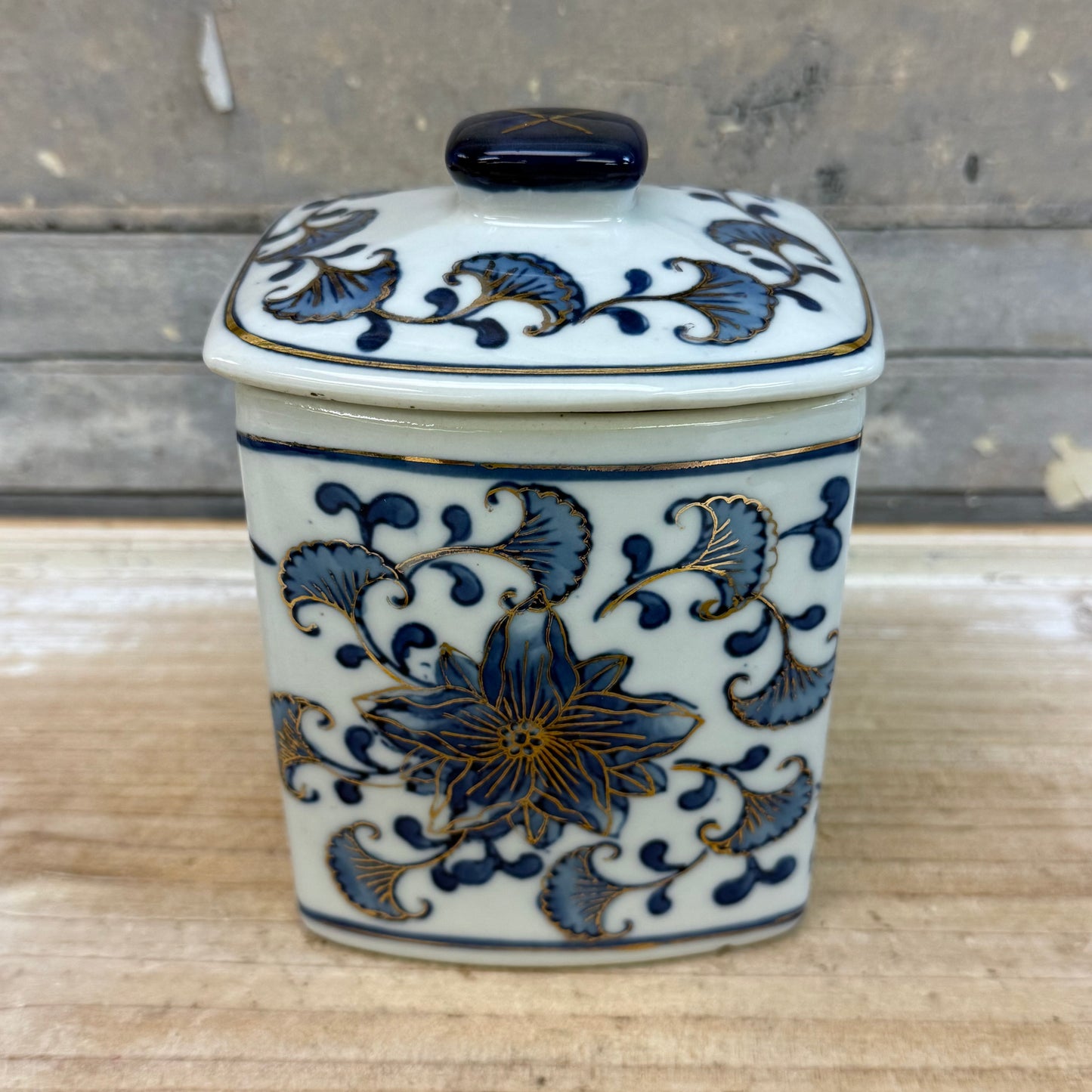 Chinoiserie Floral Porcelain Jar Selection