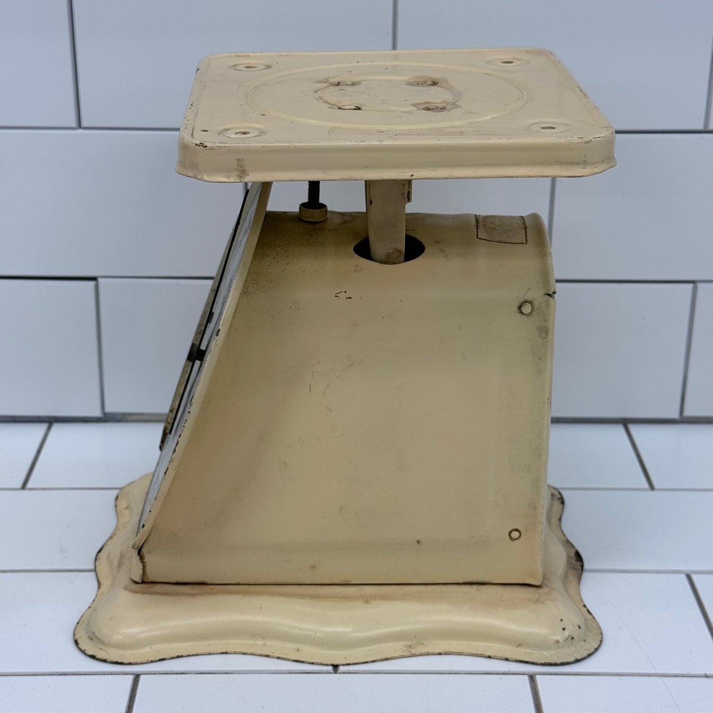 American Family 25 Lb Kitchen Scale Vintage Metal Works 1950s