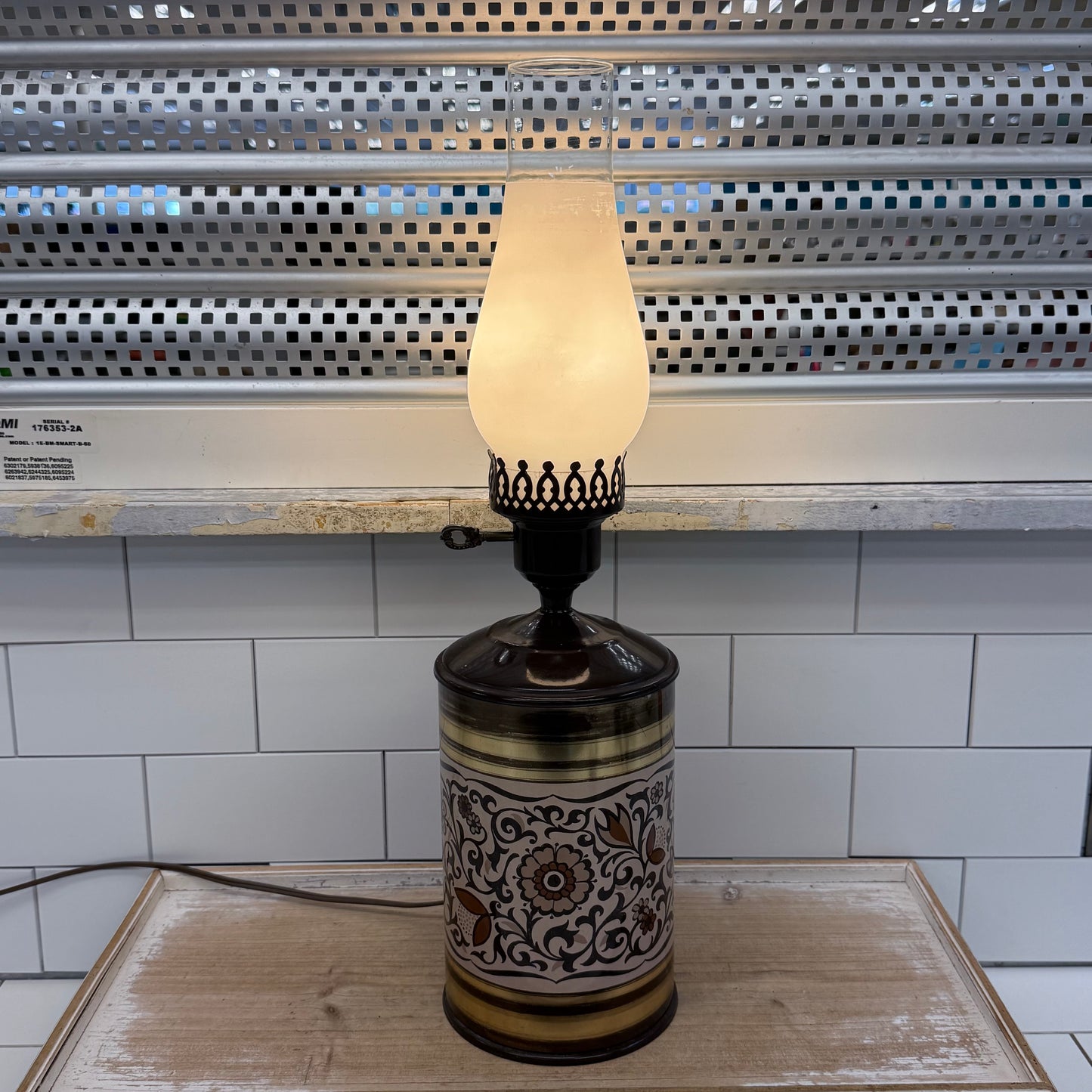 Vintage Floral Hurricane Table Lamp Mid Century 1960s-1970s