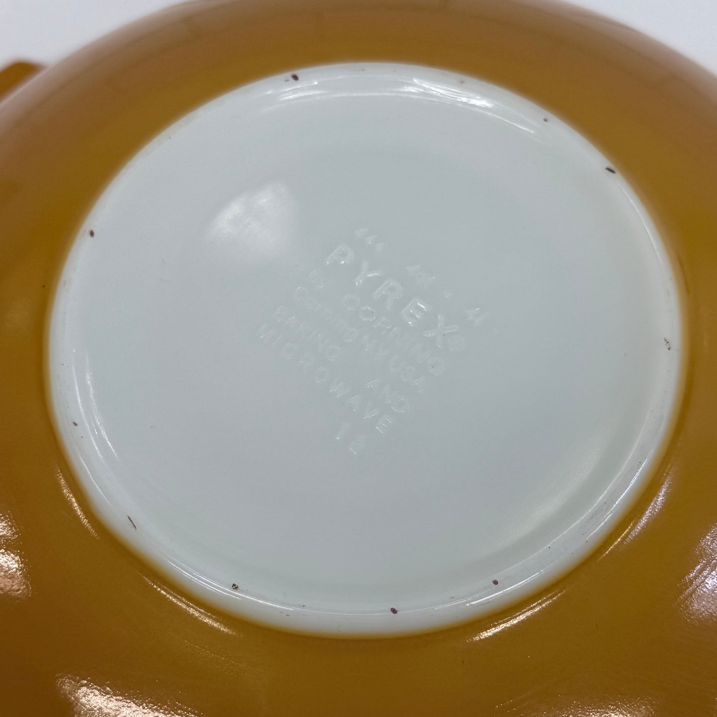Pyrex Butterfly Gold #444 Cinderella 4 Qt Mixing Bowl 1972 USA