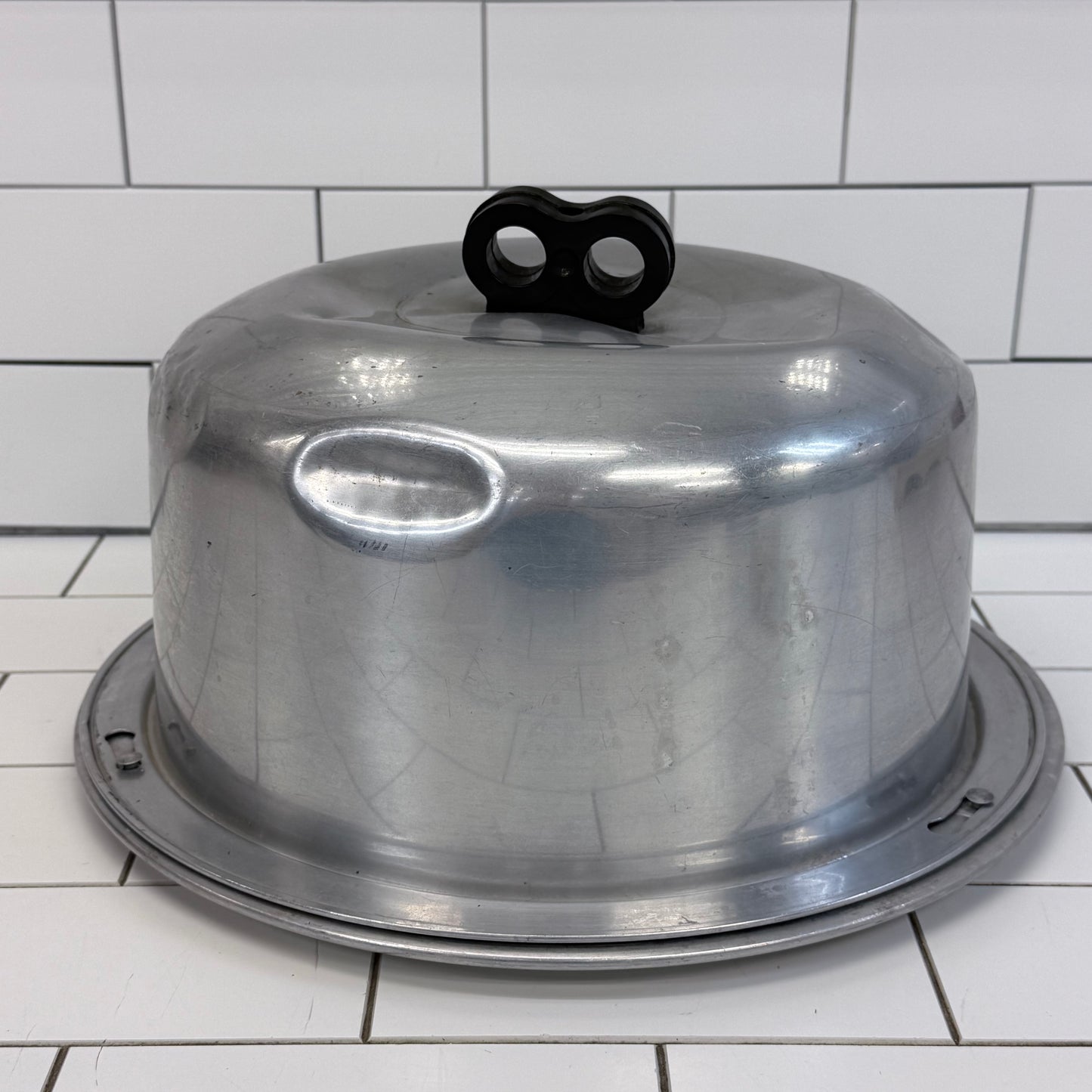 Regal Ware Aluminum Locking Cake Carrier Vintage 1950s