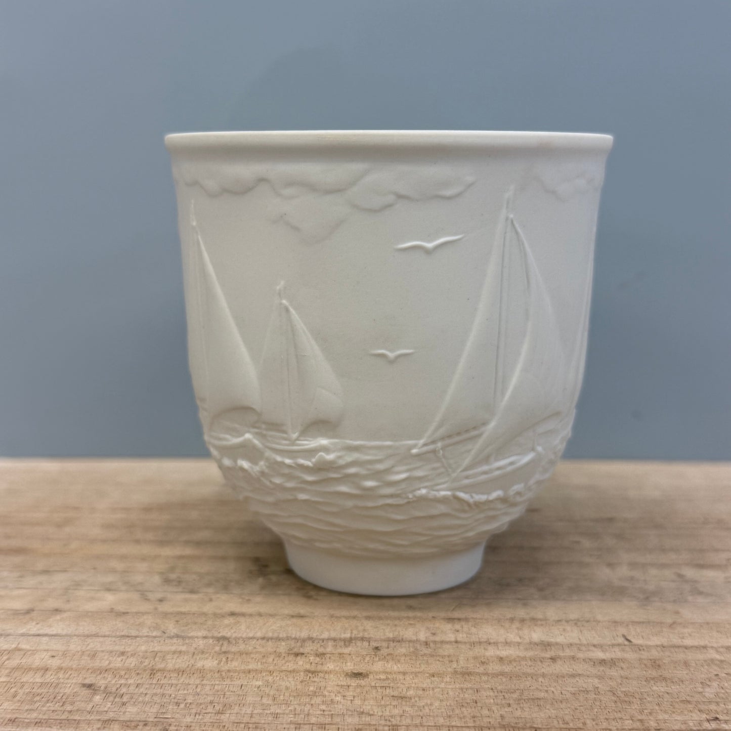 Lladro Collectors Society Sailing the Seas Votive Holder, 1997