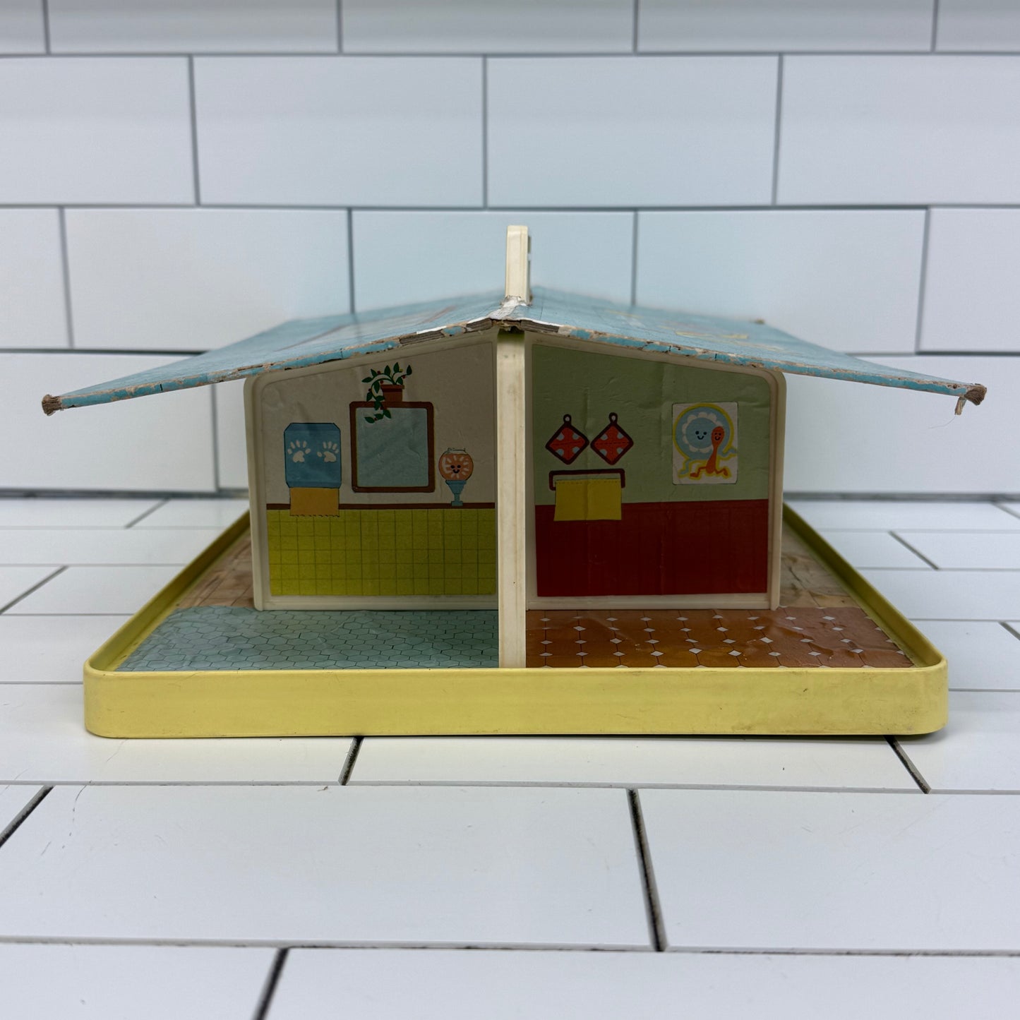 1978 Fisher Price Little People Nursery School Lot