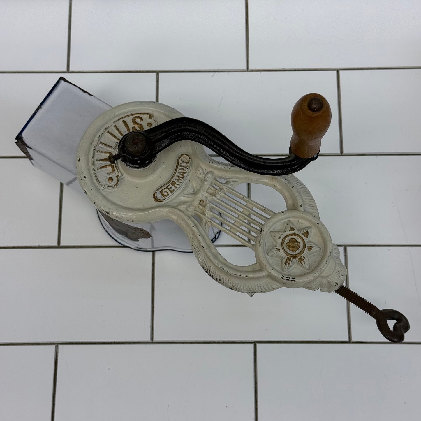 Julius No. 7 German Cast Iron Food Mill Enamel Grinder