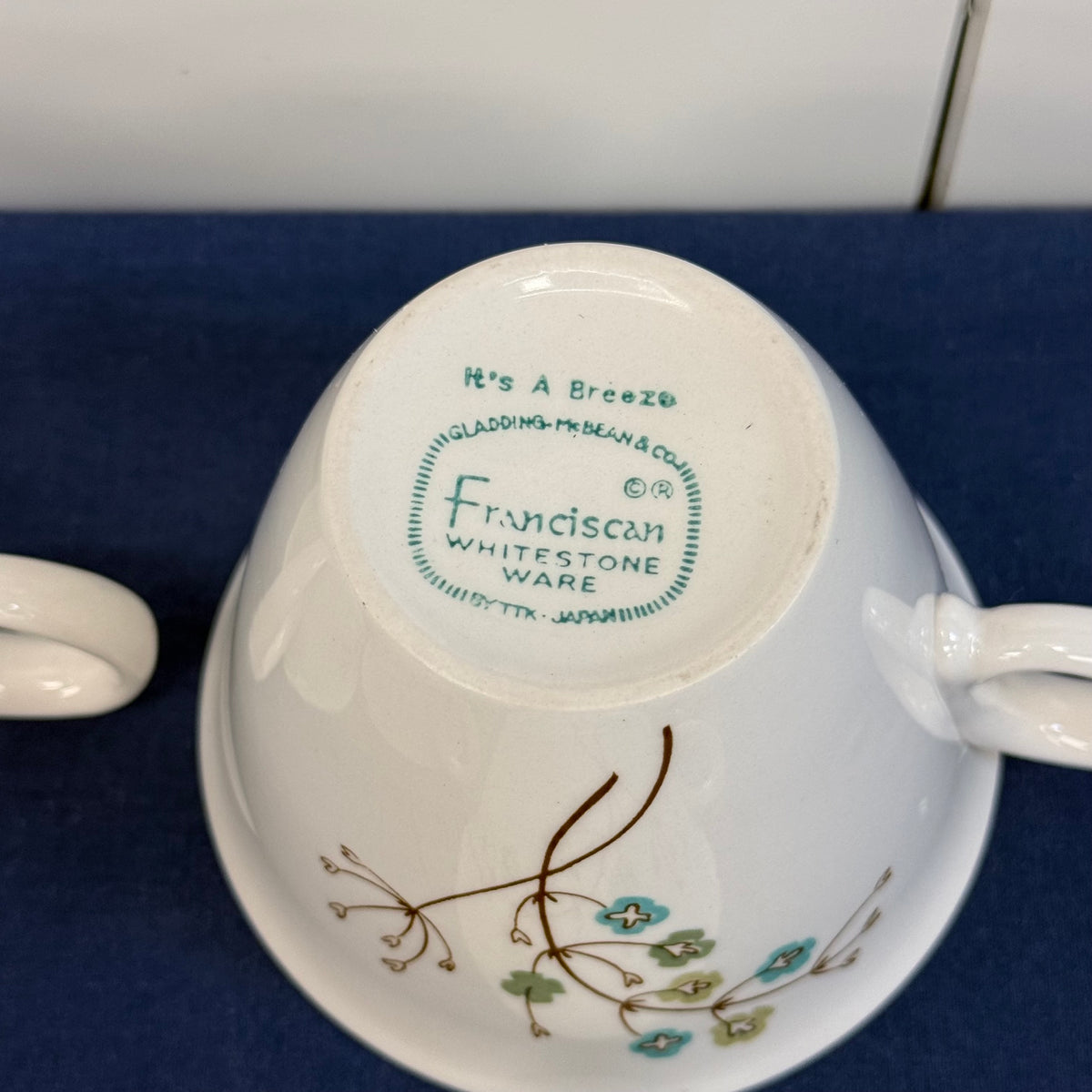 Franciscan It's A Breeze Teacup & Saucer Set of 4