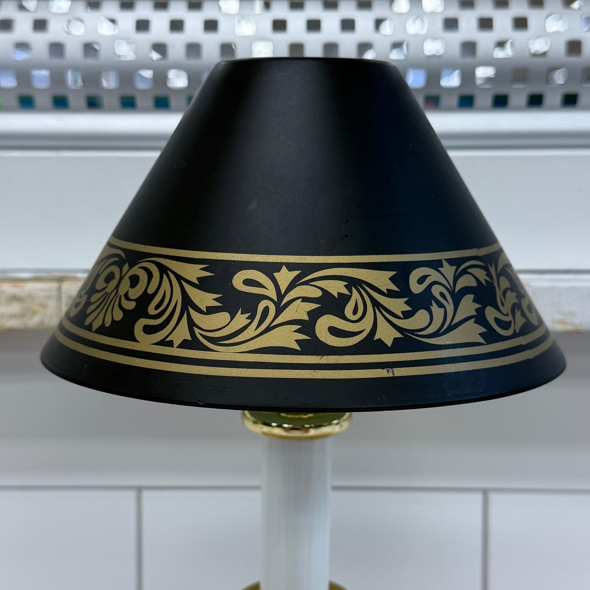 Hampton Brass Table Lamp Black Tole Shade 1990s