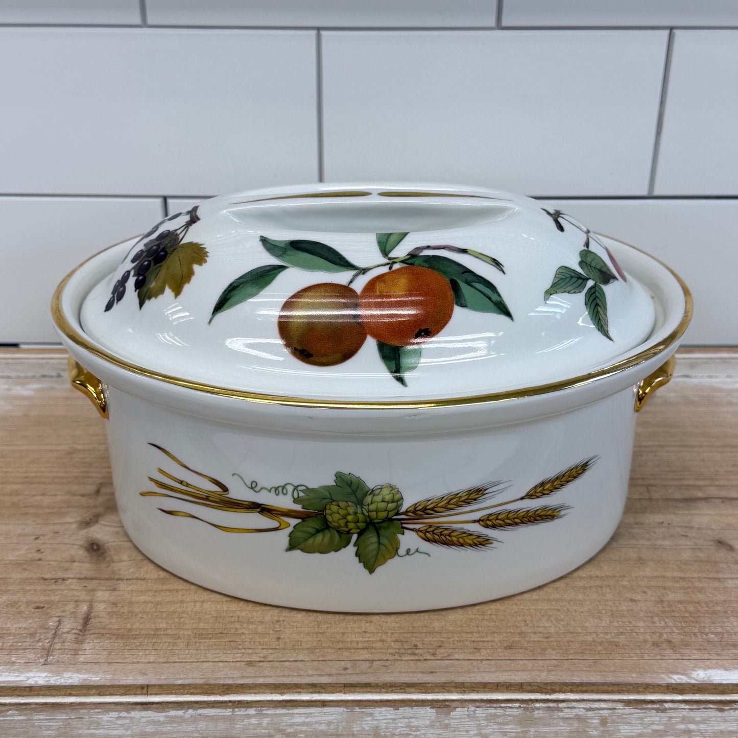 Royal Worcester Evesham Gold Covered Casserole Dish England