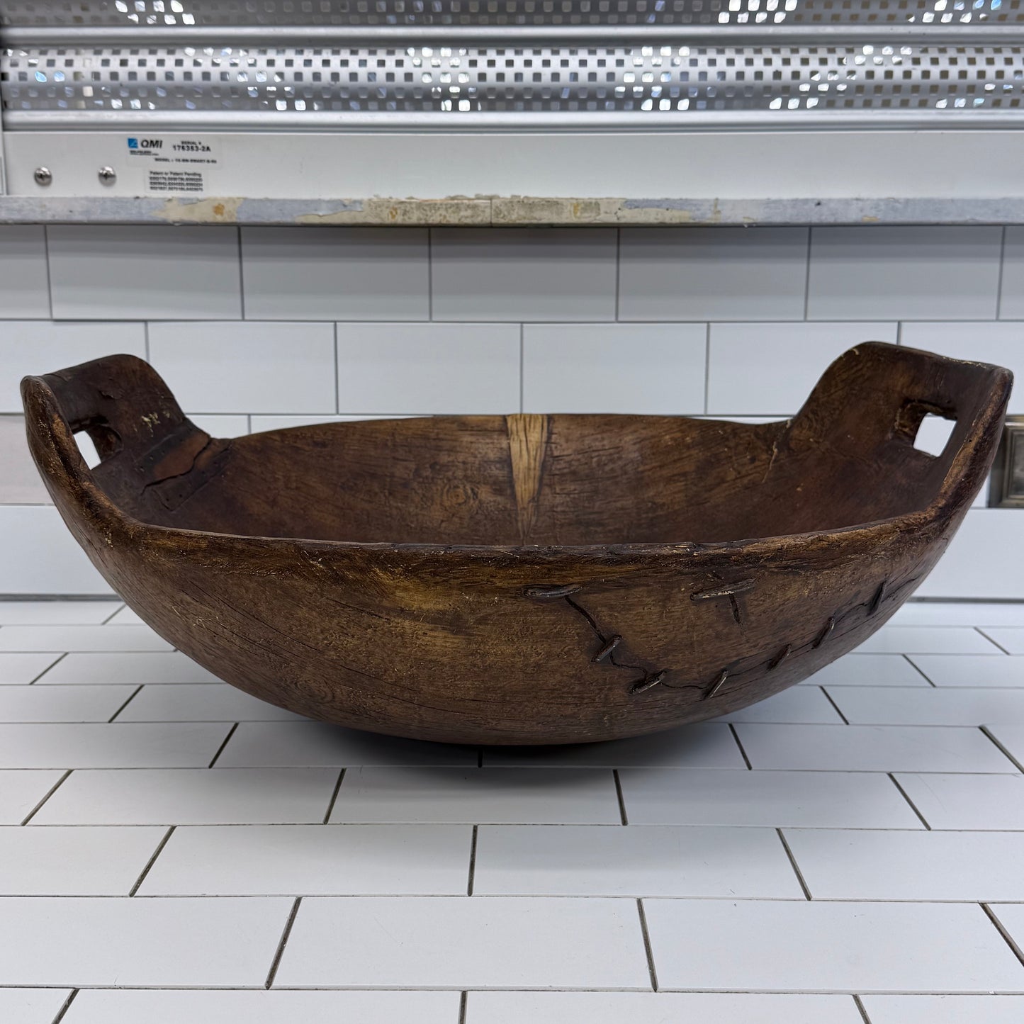 Colonial Williamsburg Treenware Everard Handled Bowl Repro 23”