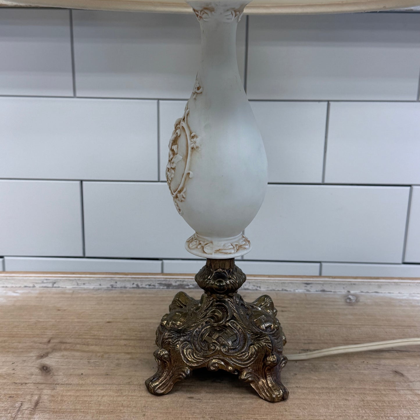Vintage Cherub Raised Relief Bisque Porcelain Table Lamp